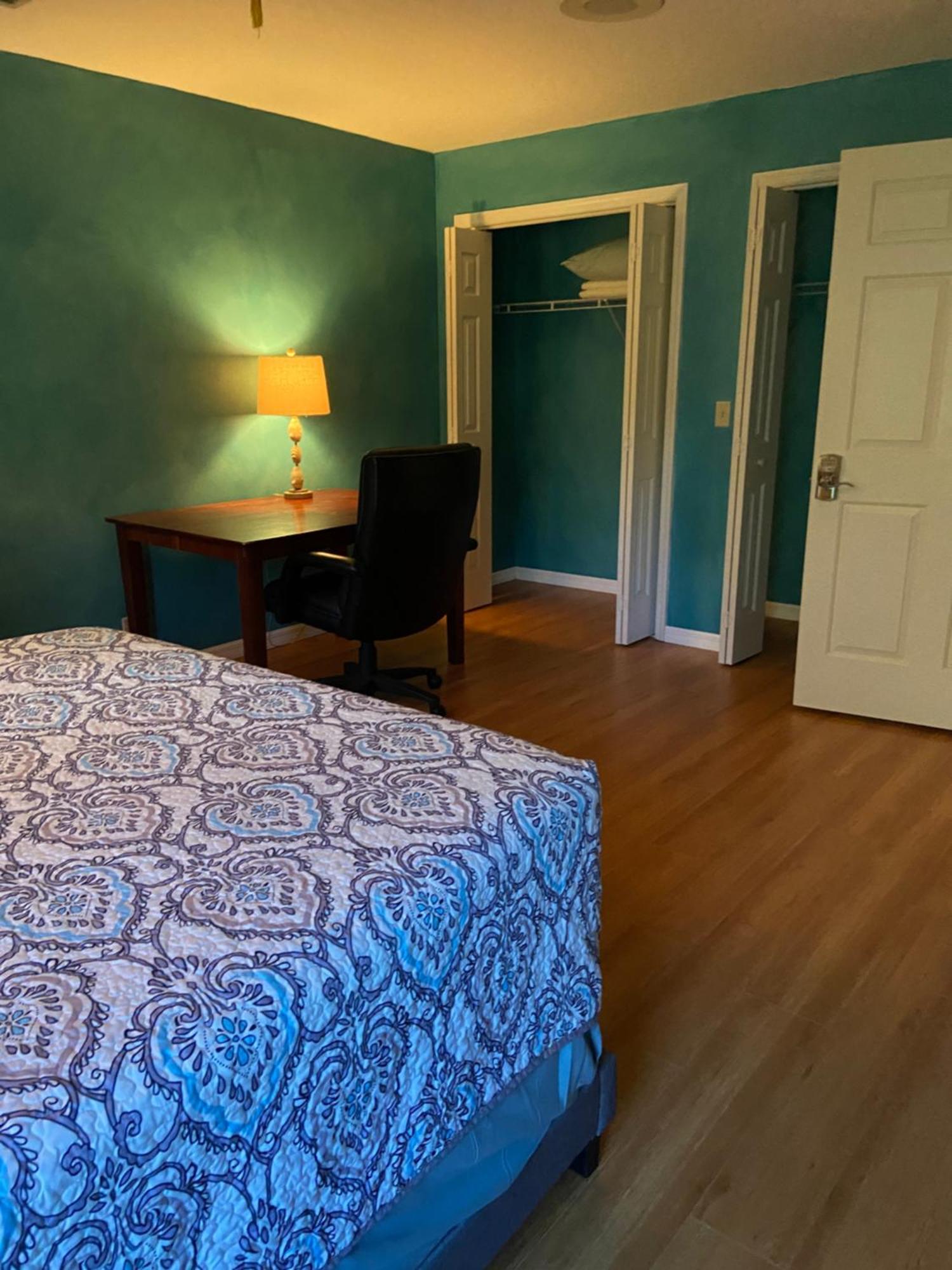 Awesome Shared Villa 20 Minutes From The Beach Melbourne Eksteriør bilde